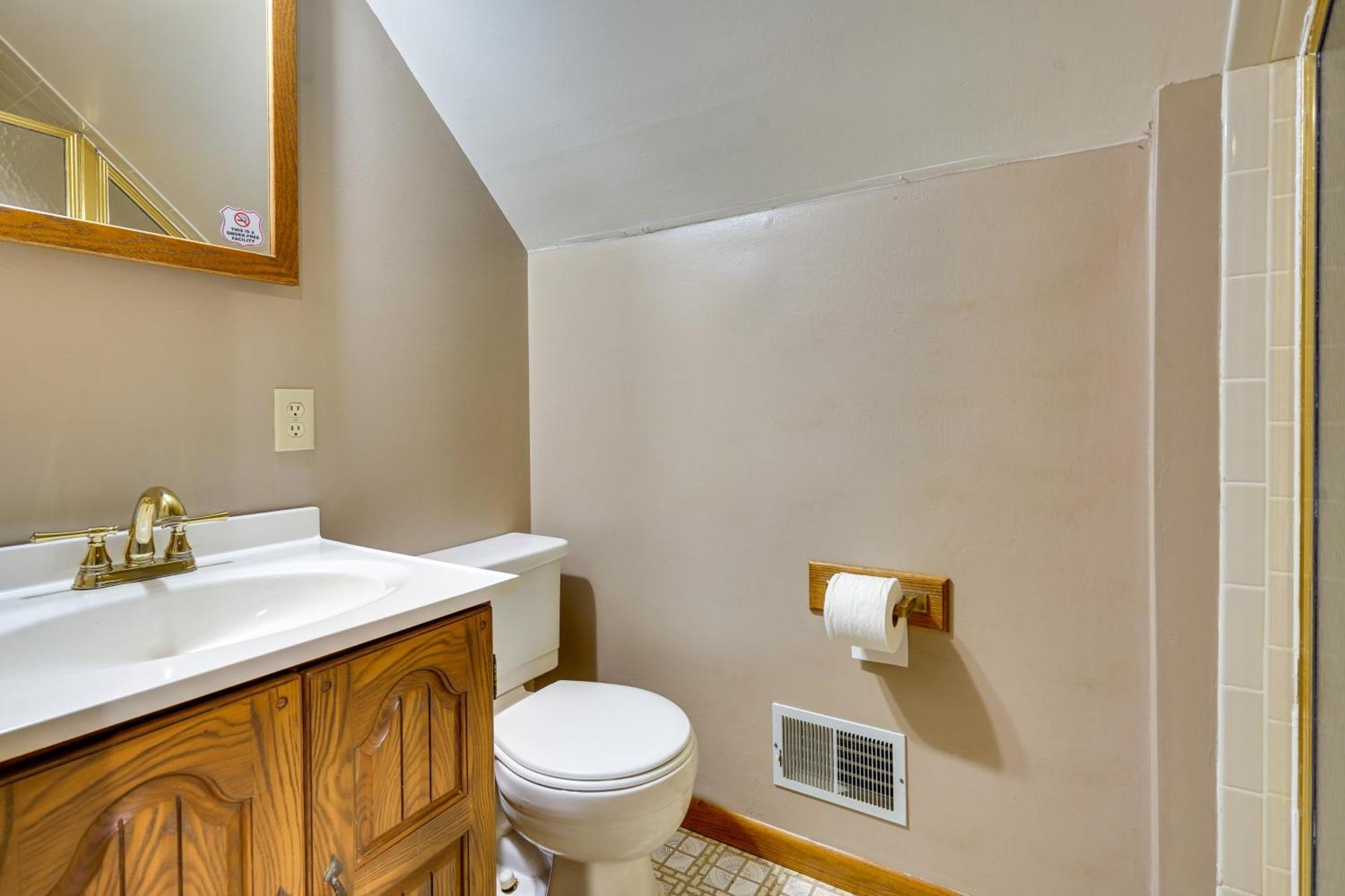 Howard Cabin Rental About 3 Mi To Apple Valley Lake! Mount Vernon Екстериор снимка