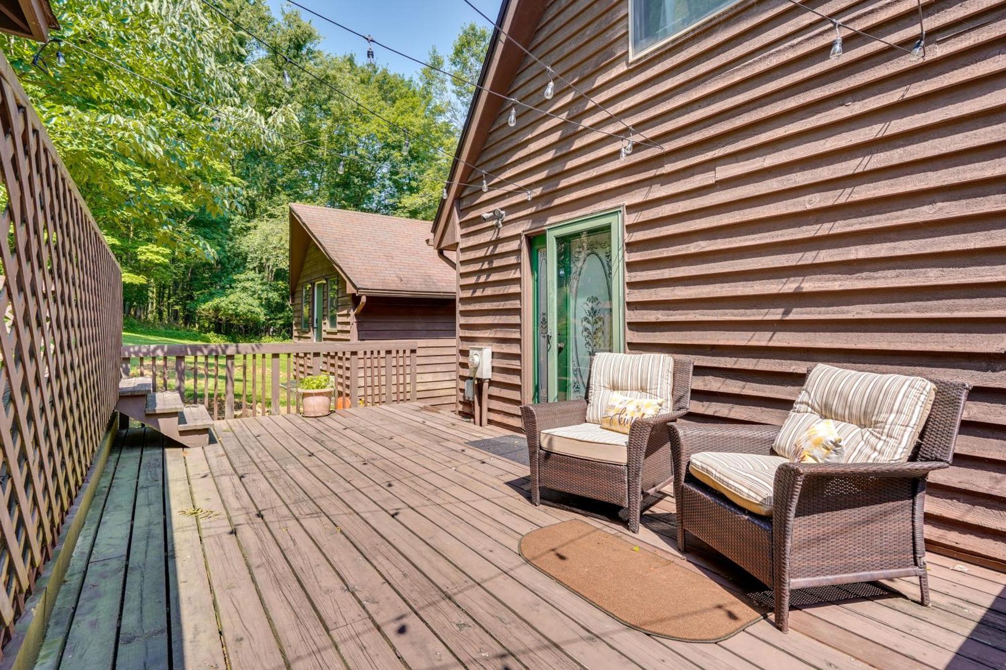 Howard Cabin Rental About 3 Mi To Apple Valley Lake! Mount Vernon Екстериор снимка