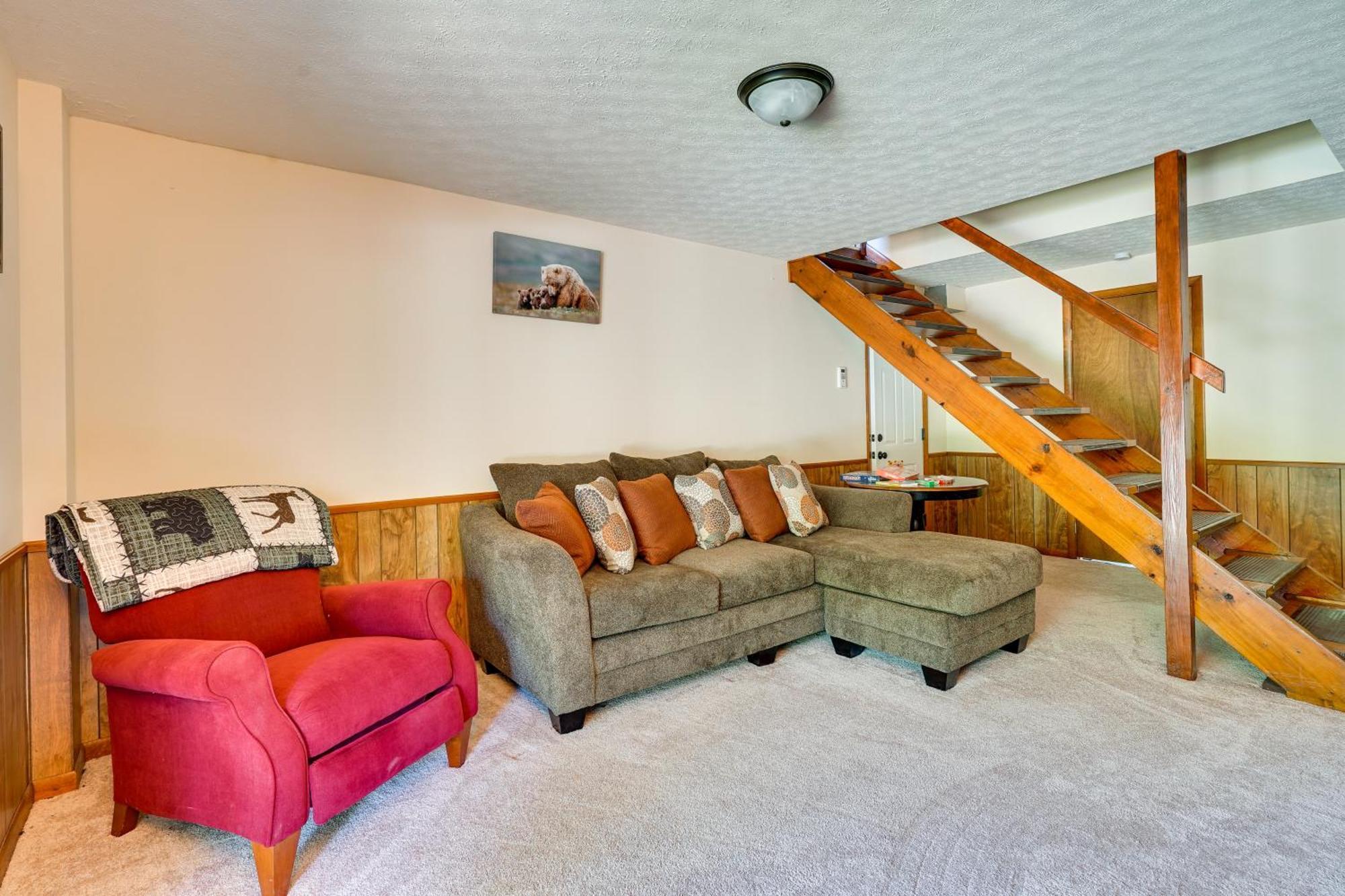 Howard Cabin Rental About 3 Mi To Apple Valley Lake! Mount Vernon Екстериор снимка