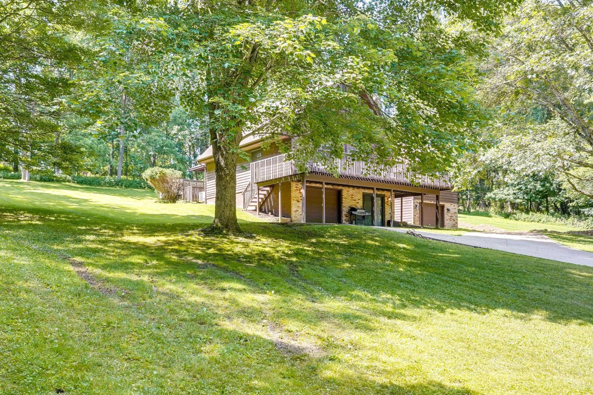 Howard Cabin Rental About 3 Mi To Apple Valley Lake! Mount Vernon Екстериор снимка